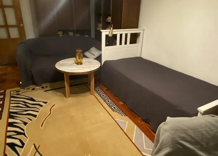 Idomus Bustas Ant Neries Skardzio Apartman *