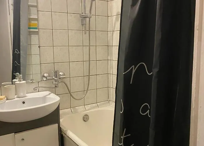 Lägenhet Idomus Bustas Ant Neries Skardzio *